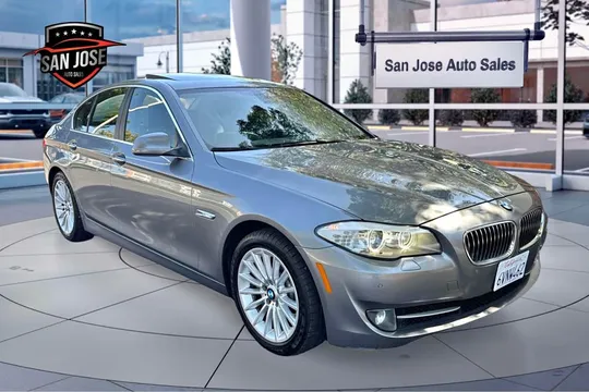 2012 BMW 5 Series 535i Sedan 4D