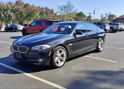 2012 BMW 5 Series 535i xDrive Sedan 4D