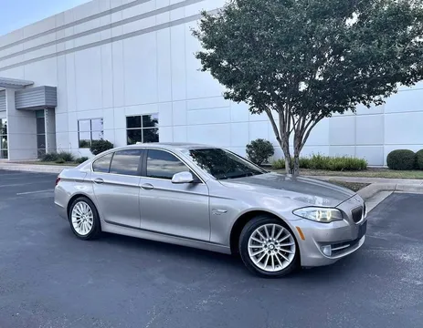 2012 BMW 5 Series 535i xDrive Sedan 4D