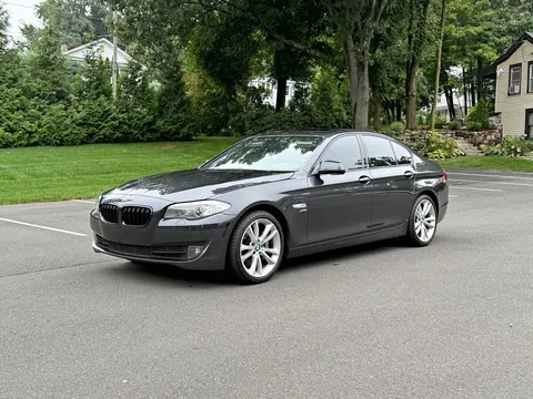 2012 BMW 5 Series 535i xDrive Sedan 4D