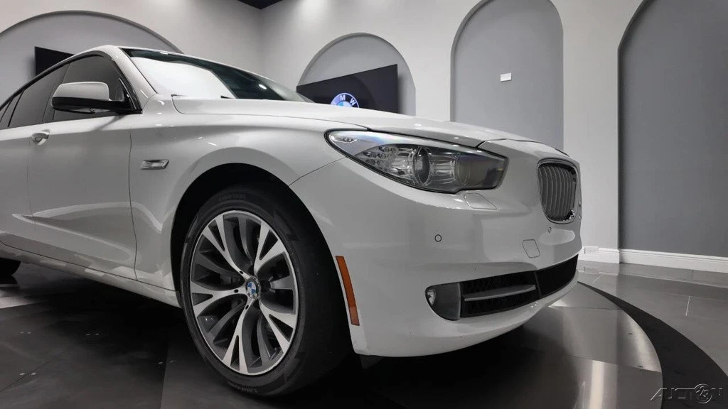 2012 BMW 5 Series - Image 12 of 21