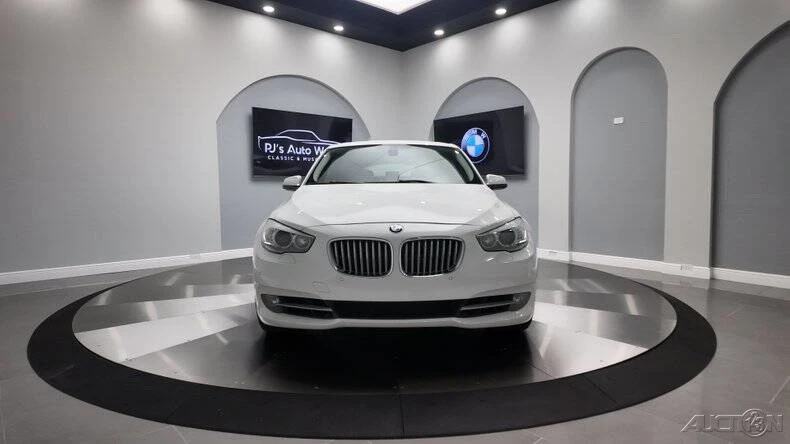 2012 BMW 5 Series - Image 8 of 21