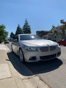 2012 BMW 5 Series · 550i Sedan 4D