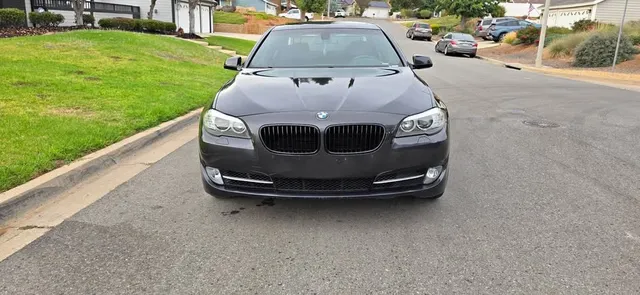 2012 BMW 5 Series 550i Sedan 4D