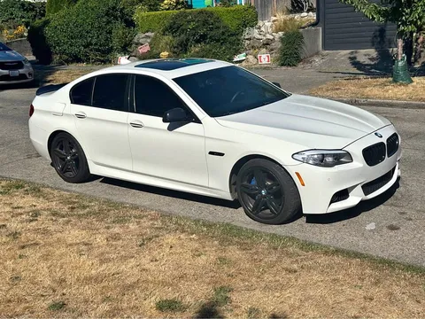 2012 BMW 5 Series 550i Sedan 4D