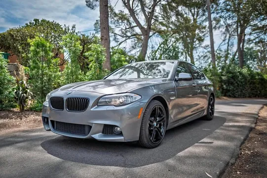 2012 BMW 5 Series 550i Sedan 4D