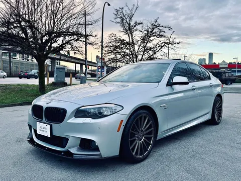 2012 BMW 5 Series 550i xDrive M Sport