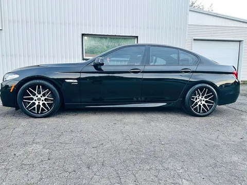 2012 BMW 5 Series 550i xDrive M Sport