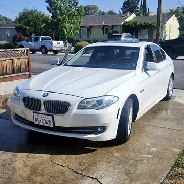 2012 BMW 525i