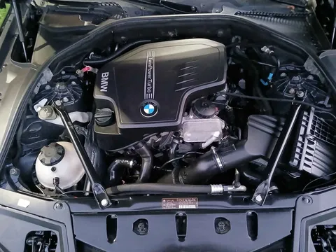 2012 BMW 528i xDrive Sedan