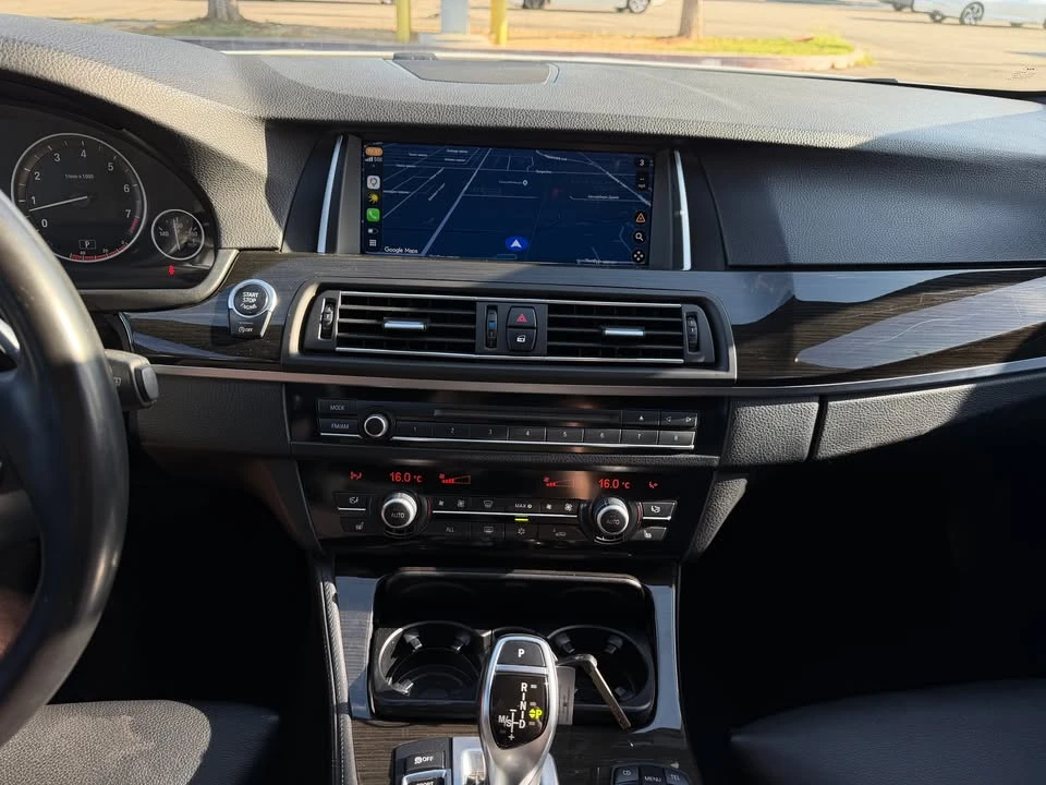 2012 BMW M5 - Image 10 of 11