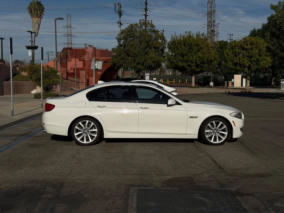 2012 BMW M5 - Image 4 of 11