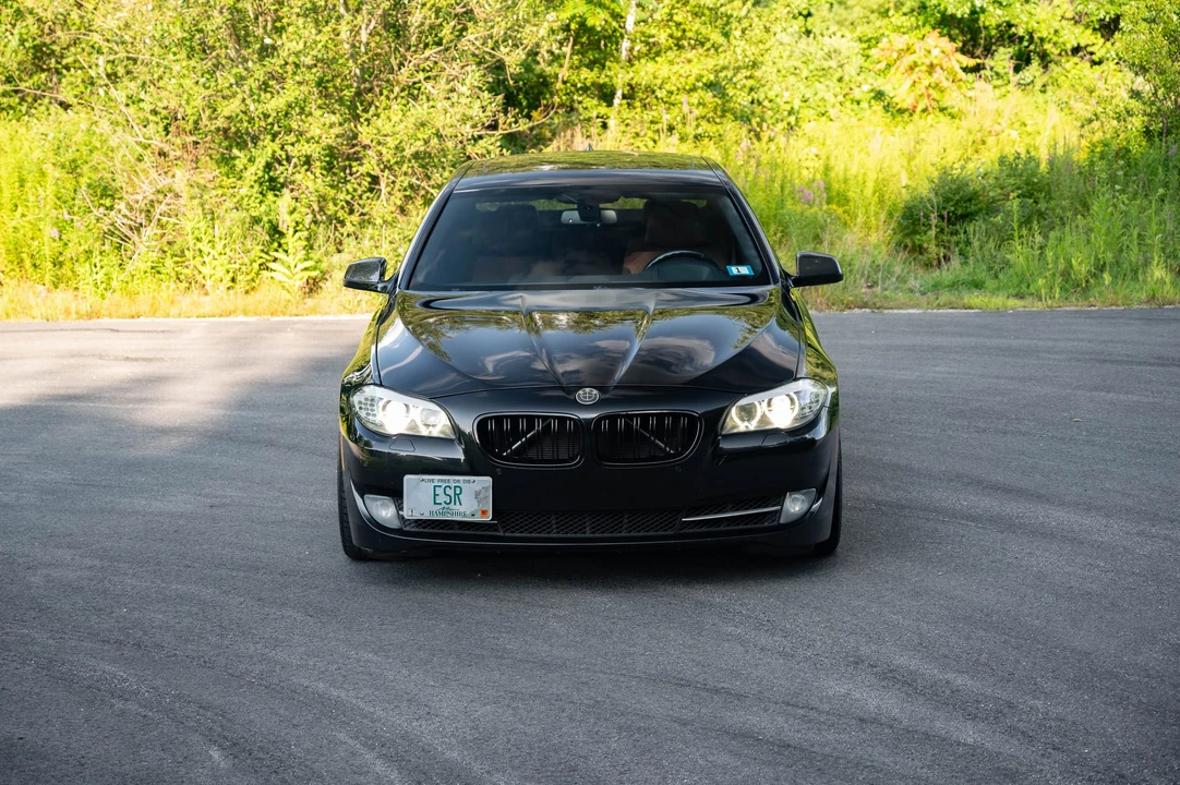 2012 BMW F10 5 Series Sedan - Image 4 of 31