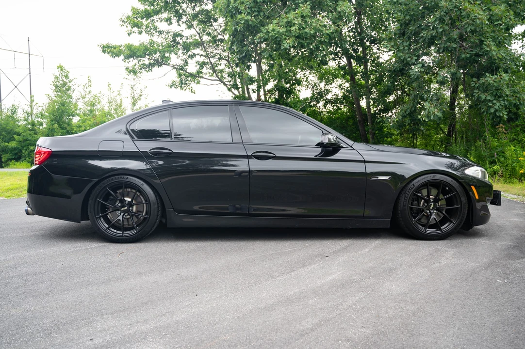 2012 BMW F10 5 Series Sedan - Image 24 of 31