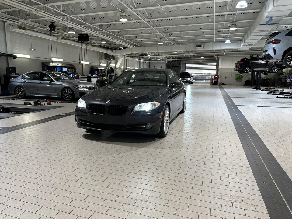 2012 BMW F10 550i & M550d Sedan - Image 30 of 31