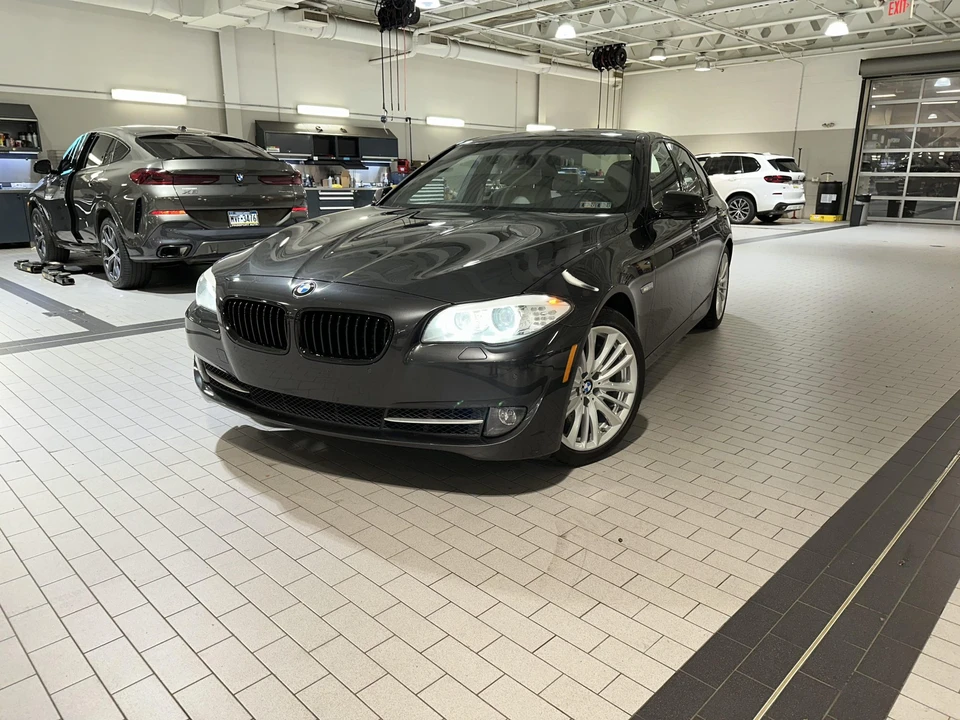 2012 BMW F10 550i & M550d Sedan - Image 31 of 31