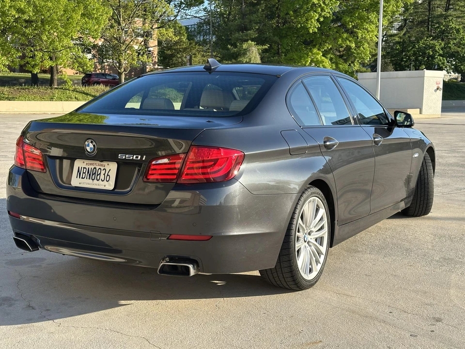 2012 BMW F10 550i & M550d Sedan - Image 17 of 31