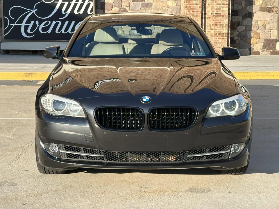 2012 BMW F10 550i & M550d Sedan - Image 5 of 31