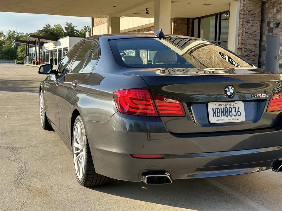2012 BMW F10 550i & M550d Sedan - Image 18 of 31