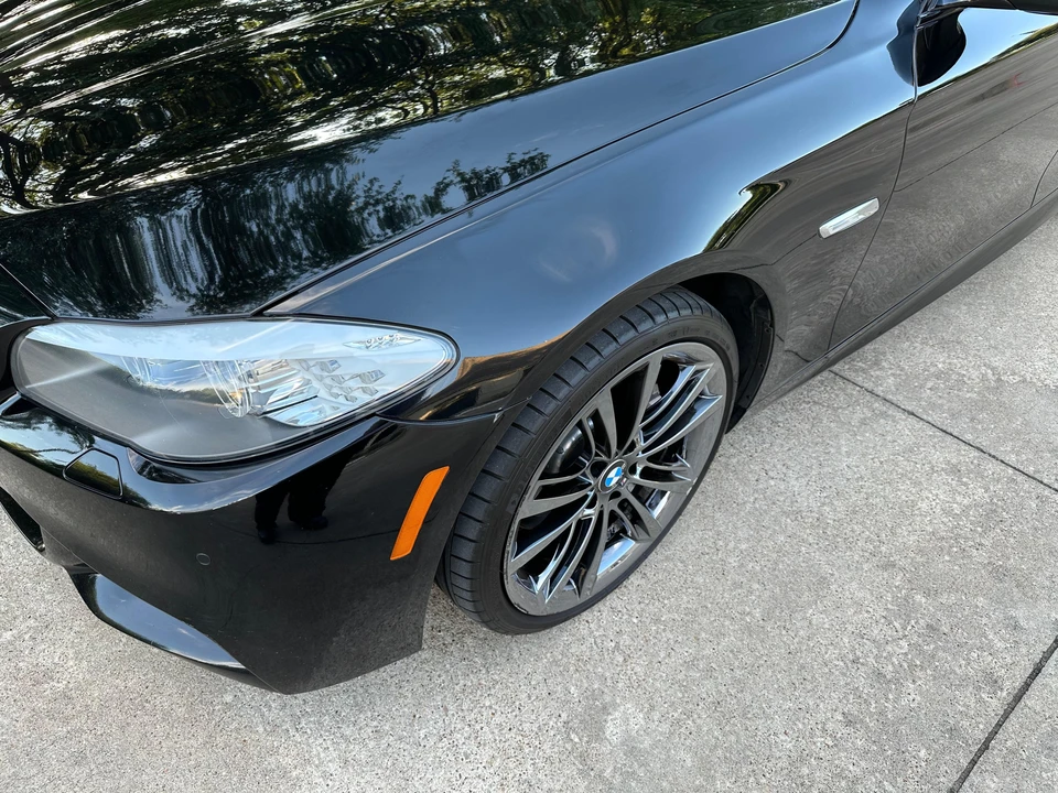 2012 BMW F10 550i & M550d Sedan - Image 17 of 31