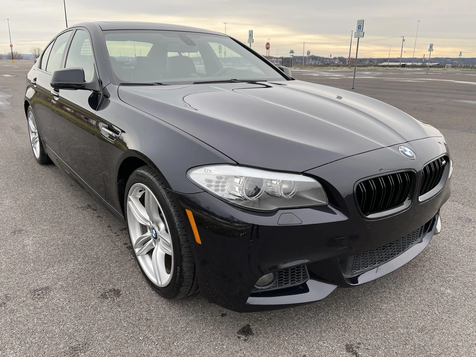 2012 BMW F10 550i & M550d Sedan - Image 8 of 31