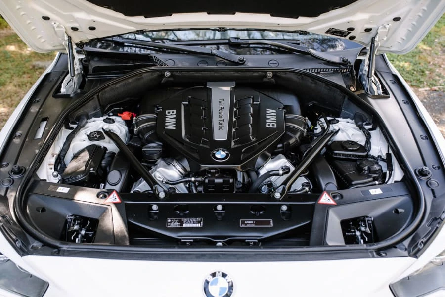 2012 BMW 5 Series - Image 8 of 11