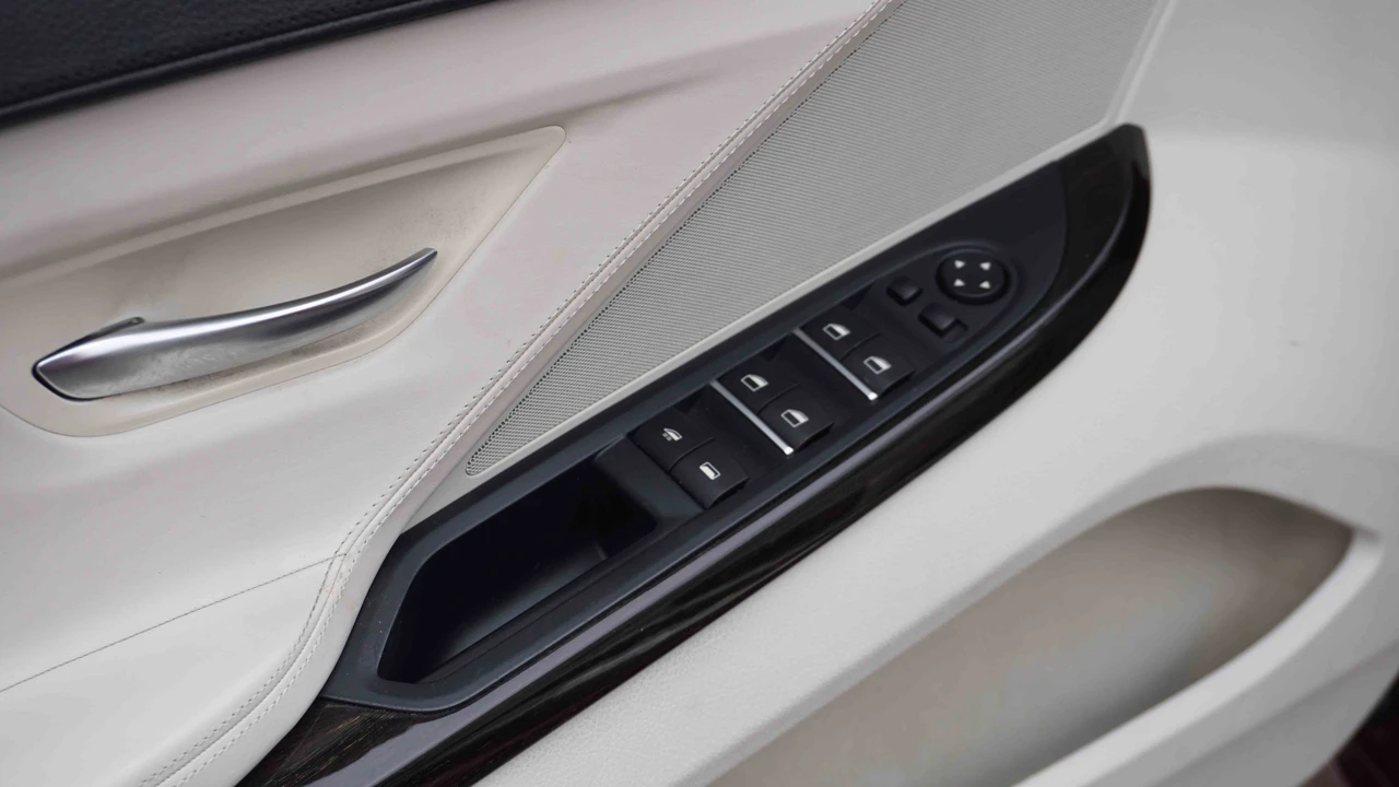 2012 BMW F06/F12/F13 650i - Image 21 of 31