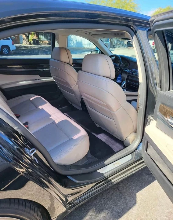 2012 BMW 7 Series - Image 7 of 8