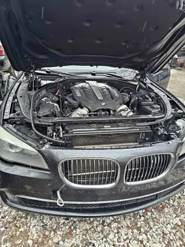 2012 BMW 7 Series 750Li Sedan 4D