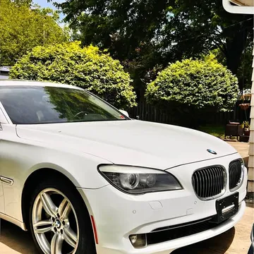2012 BMW 750Li xDrive