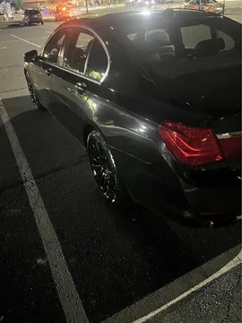 2012 BMW 750Li xDrive Sedan