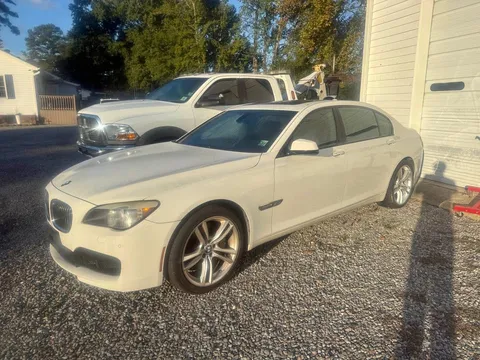 2012 BMW 750Li xDrive Sedan