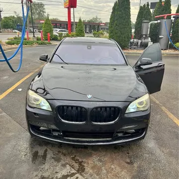 2012 BMW 7 Series 750i