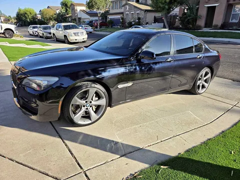 2012 BMW 7 Series 750i Sedan 4D