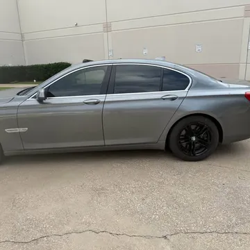 2012 BMW 7 Series 750i xDrive Sedan 4D