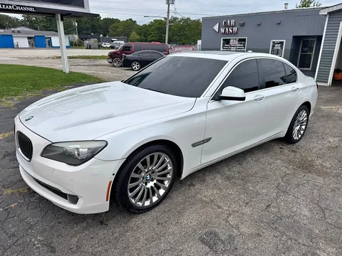 2012 BMW 750i xDrive Sedan