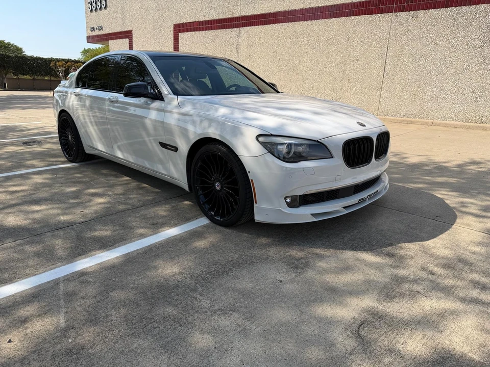 2012 BMW Alpina B7 - Image 3 of 17