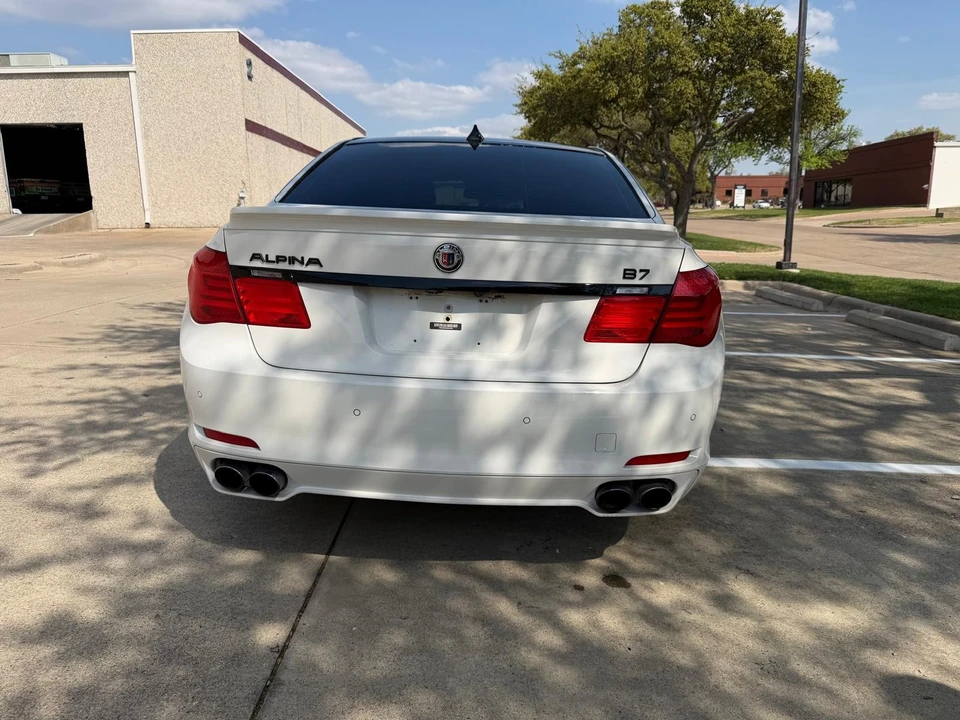 2012 BMW Alpina B7 - Image 5 of 17