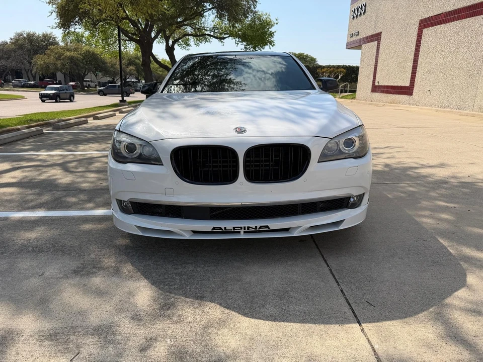 2012 BMW Alpina B7 - Image 2 of 17