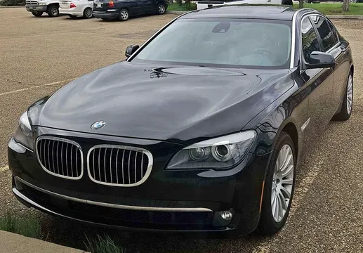 2012 BMW 750Li X-Drive