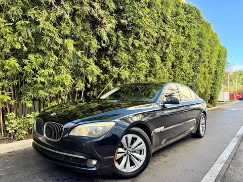 2012 BMW 7 Series 740i Sedan