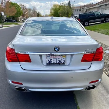 2012 BMW 750Li