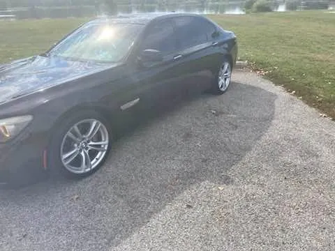 2012 BMW 750Li xDrive