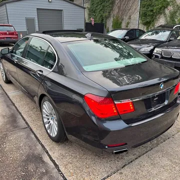 2012 BMW 750Li xDrive