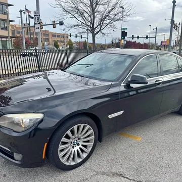 2012 BMW 750i xDrive Sedan