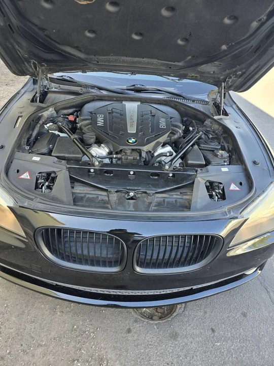 2012 BMW Alpina B7 - Image 8 of 14