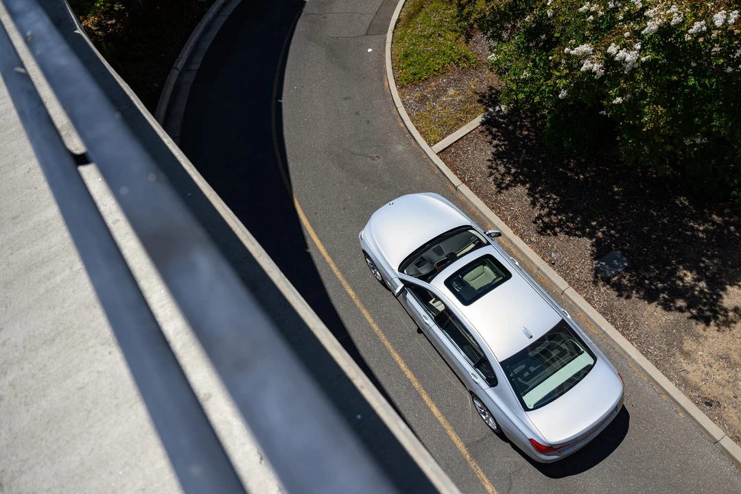 2012 BMW F01/F02 750i & 760Li Sedan - Image 23 of 31