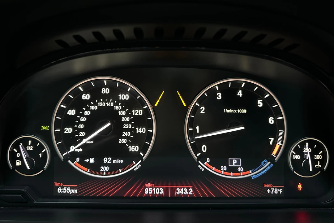 2012 BMW F01/F02 750i & 760Li Sedan - Image 28 of 31