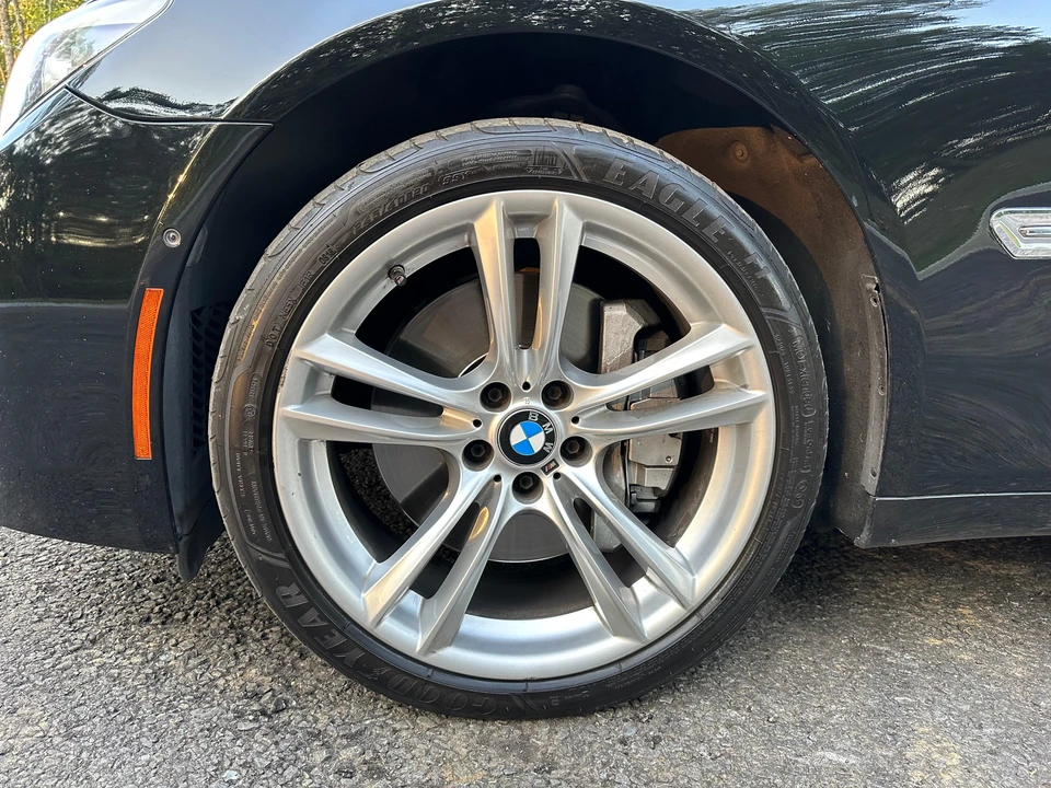 2012 BMW F01/F02 750i & 760Li Sedan - Image 21 of 31