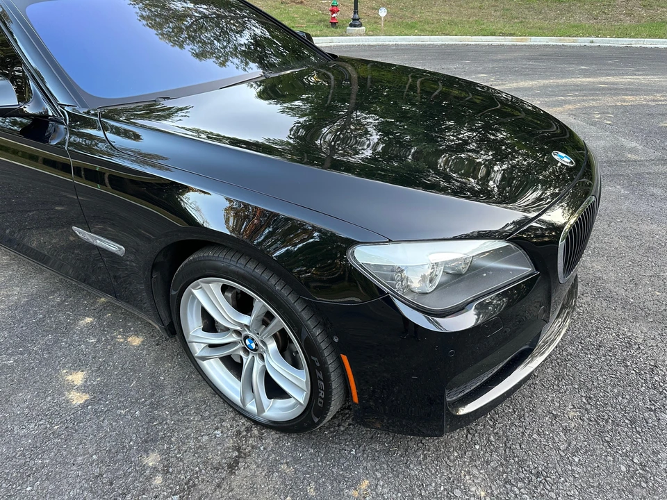 2012 BMW F01/F02 750i & 760Li Sedan - Image 20 of 31